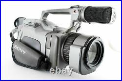 Near Mint Sony Handycam DCR-VX1000 Digital Camcorder Video Camera with Charger