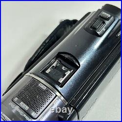 SONY CX550V Digital HD Video Camera Recorder Black HDR-CX550V/B Used