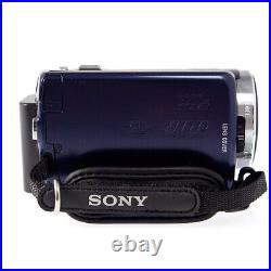 SONY DCR-SR68 Handycam Digital Video Camera / Camcorder 60x / 80GB Excellent