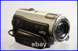 SONY HDR-CX560V 240204W2 Handycam Digital Video Camera