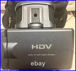 SONY HDR-FX1 HDV Digital 3CCD CAMCORDER AS IS / FOR PARTS / REPAIR READ