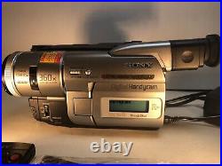 SONY Handy cam Video Digital Recorder Night shot 0 LUX 10hour Batt. Life/remote