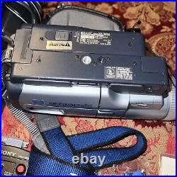 SONY Handycam Vision DCR-TRV830 Camcorder Record Play Transfer Digital8 8MM