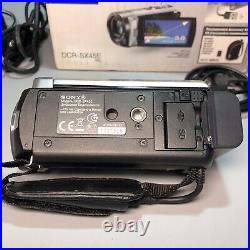 Sony DCR-SX45 2000x Digital Zoom Handycam Camcorder Silver- Tested Works Great