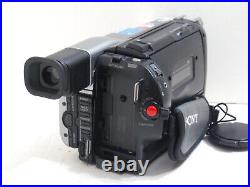 Sony DCR-TRV103 Digital8 Camcorder Nightshot 20x Zoom + Video Transfer Kit