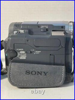 Sony DCR-TRV22 Digital Handycam MiniDv Camcorder Video Camera Transfer Bundle