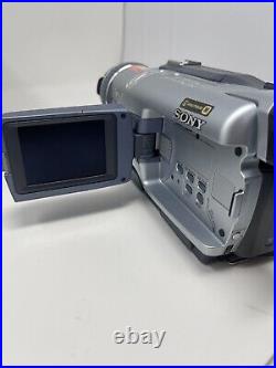 Sony DCR-TRV230 Digital8 HI8 8mm Camcorder VCR Player Video Transfer Bundle