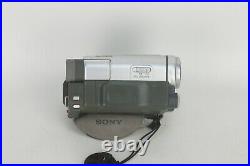 Sony DCR-TRV265 E Digital8 Handycam Camcorder Video Tape Camera Nightshot