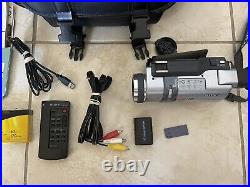 Sony DCR-TRV340 Digital8 Hi8 8mm Video8 Camcorder Tested And Works with Bag Remote