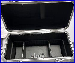Sony DCR-TRV900 Silver 3.5 LCD NTSC MiniDV 48x Digital Zoom Camcorder WithCase
