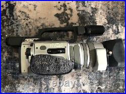 Sony DCR-VX2000 Camcorder Metallic silver-untested