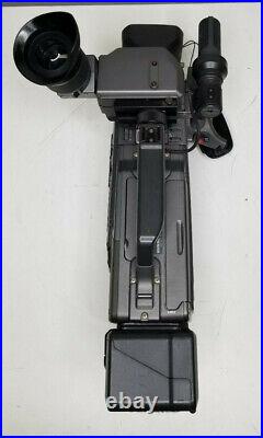 Sony DSR-200 DVCAM Digital Camcorder No Battery-UNTESTED