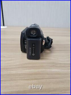 Sony HDR-CX700V High Definition Camcorder + 8 gb SD TESTED READ