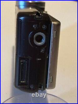 Sony HDR-TG1 Digital Hi-Vision Handycam Video Camera Silver