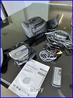 Sony Handycam DCR-DVD308 Digital Video Camcorder with Charger & Battery TESTED