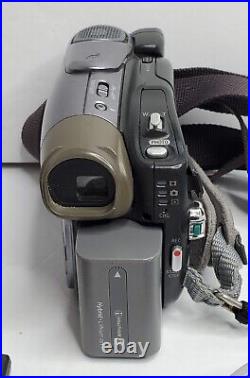 Sony Handycam DCR-DVD803 Digital Video Camera Bundle Works Great