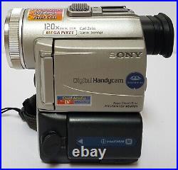 Sony Handycam DCR-PC100 Camcorder MiniDV Video Camera Silver Tested With Battery