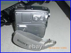 Sony Handycam DCR-PC109 Mini DV Camcorder Tape Digital Video Camera Recorder