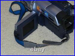 Sony Handycam DCR-TRV140 Digital Camcorder Recorder Digital 8 Hi8 TESTED WORKS