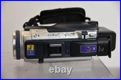 Sony Handycam DCR-TRV30 Camcorder Record Transfer Mini DV Tapes Silver Used