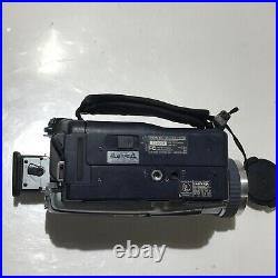 Sony Handycam DCR-TRV330 Digital8 Camcorder 700x SteadyShot Digital Zoom READ