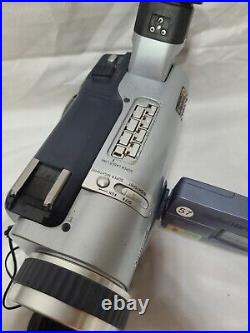 Sony Handycam DCR-TRV330 Digital-8 Camcorder (Missing Keypad) (Small Crack)