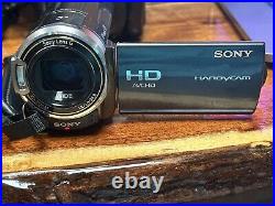 Sony Handycam HDR-CX300 Digital Camcorder Battery Charger Case Tested Black