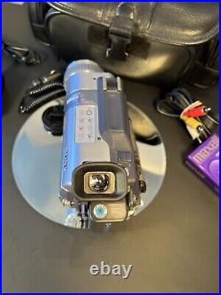 Sony Hanycam 700X Digital 8 steady shot DCR/TRV340 NTSC Camcorder See Details