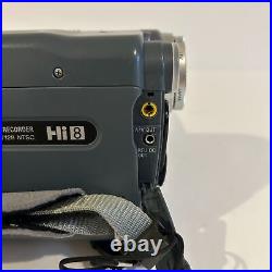 Sony Hi8 NTSC Digital Handycam Camcorder CCD-TRV128